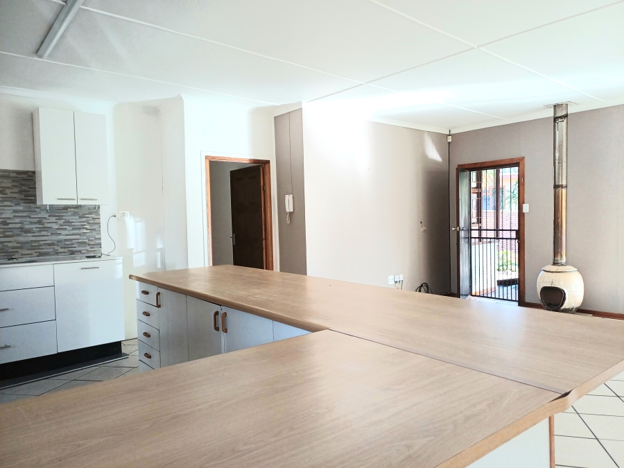 5 Bedroom Property for Sale in The Village Western Cape
